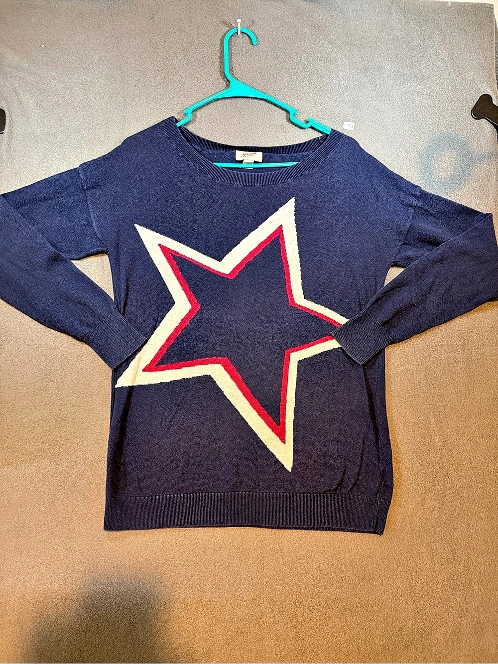 Arizona Jean Co. Boys Large Blue Star Sweater